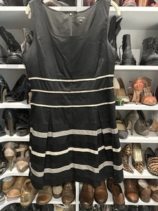 Ann Taylor Dress. Sz 12 - Picture 1 of 8