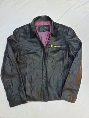 Chaqueta exterior de cuero negra mediana para mujer Giacca vintage Foto 1 de 4