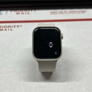 Apple Watch Nike Series 7 45mm Starlight Aluminum Case GPS Smartwatch - Unlocked - Zdjęcie 1 z 8