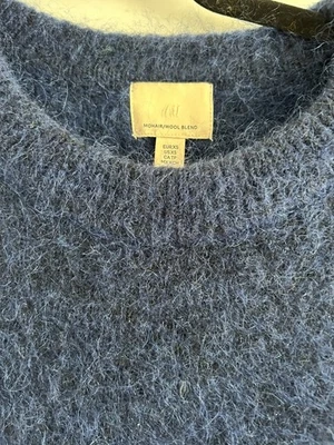 H&M издание негабаритный 32% мохера 32% шерсти смесь джемпер xs сливы темно-синий marl  - Изображение 1 из 4