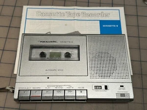 Vintage Realistic Minisette 9 Cassette Player Recorder Model 14-812 - See Video - Picture 1 of 15