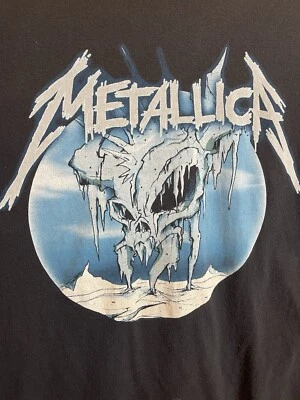 Camiseta Metallica Tour Calavera de Hielo Gráfica Bay Island Talla Adulto Mediana Negra Foto 1 de 4