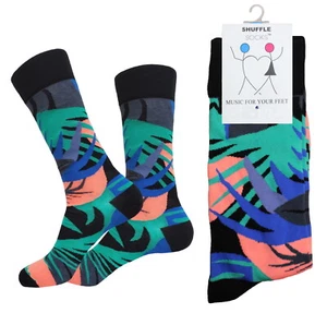 One Pair Novelty Socks size 9-11 Cotton Size HAWAIIAN Design Unisex - Picture 1 of 4
