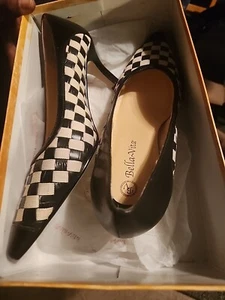 Bella -Vita Black Leather Size 8.5 - Picture 1 of 3