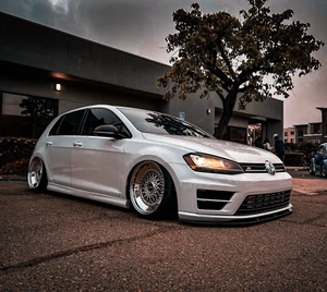 VW MK7 GTI  / Golf OptikWerks VOTEX REP VOLKSWAGEN SIDE SKIRTS Rockers (15-21) - Bild 1 von 13