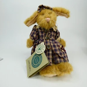 Boyds Bears & Friends Retired VTG Rabbit Plush "Gretchen" With Stand AEHV5 - Picture 1 of 10
