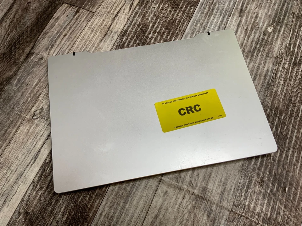 Portátil Gateway 14.1" - Intel Celeron - 4GB RAM (PARA REPUESTOS/NO FUNCIONA) Foto 1 de 4