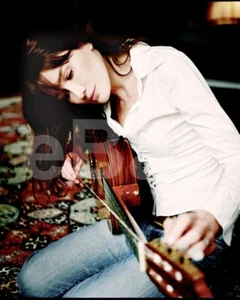 Carla Bruni 10x8 Photo - Picture 1 of 1