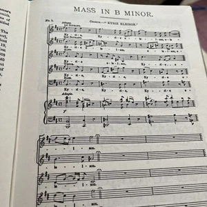 Bach Mass in B minor Novello Edition Hardback - NEW, cover faded a little - Picture 1 of 5