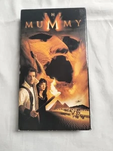 The Mummy - 1999 Vintage VHS Tape Great Graphics, Brendan Fraser, Rachel Weisz - Picture 1 of 6