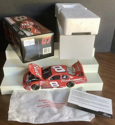 DALE EARHARDT JR NO8 BUDWEISER 2007 MONTE CARLO SS 1:24 ЗАПАСНОЙ АВТОМОБИЛЬ СПОРТИВНЫЕ СОСТЯЗАНИЯ - Изображение 1 из 4
