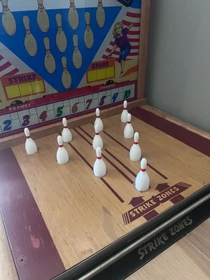 Pines de repuesto United Shuffle Alley 1949 Foto 1 de 4