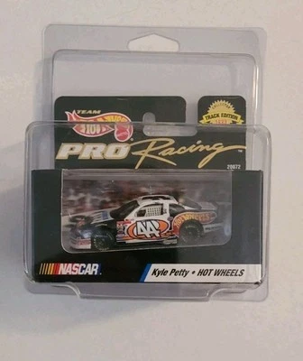 1998 Track Edition Hot Wheels  Racing 1/64  Kyle Petty #44 Blues Brothers 2000   - Image 1 of 2
