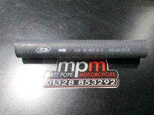 GENUINE BETA RR 2T LOWER RADIATOR PIPE 026390050000 - Picture 1 of 1