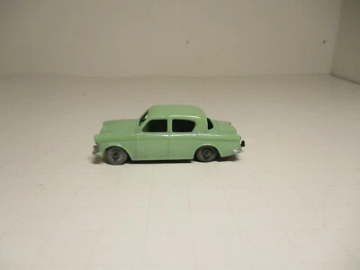 Matchbox Lesney #43A HILLMAN MINX RESTORED/MODIFIED TO GREEN V1.EXCELLENT  - Image 1 of 4