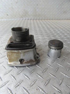 Honda ST90 ST 90 1973 73 Trailsport motor cilindro jarra y pistón Foto 1 de 4