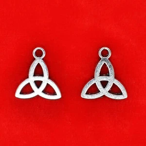 10 x Colgantes Dijes Trinidad Pagana Wicca Nudo Celta Triquetra Plata Tibetana - Imagen 1 de 1