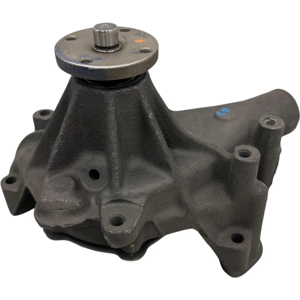 Engine Water Pump Carquest 58-140 Reman for Chevrolet Bel Air C10 GMC C15 - Image 1 of 4