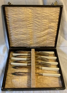 Collectable Vintage Boxed W & Co Homeland “Fish Cutlery” Part Set - Picture 1 of 23
