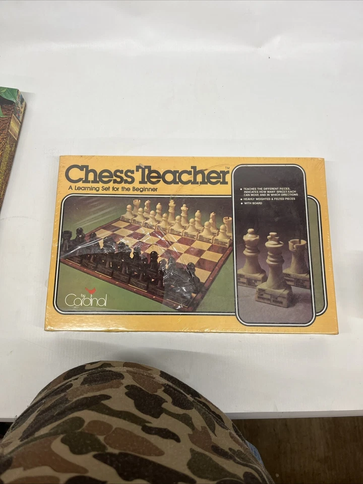 Vintage 1979 Cardinal Chess Teacher Learning Set For Beginners - New Sealed - Image 1 of 1