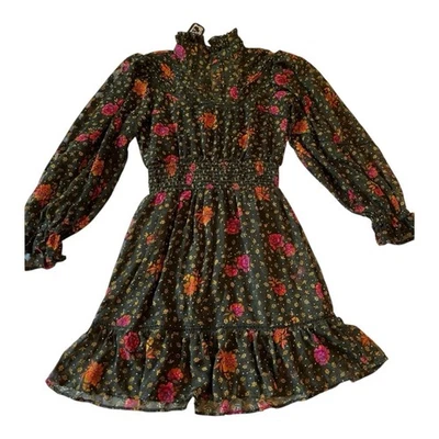 Mini Vestido Angie Verde Oscuro Cuello Simulado Boho Floral Transparente Cintura Ajustada Talla Pequeña Foto 1 de 4