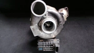 Y11341 Mercedes W204 C320 CDI OM642 Turbolader Garrett 165.Kw 224.Ps A6420902880 - Bild 1 von 4