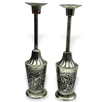 MCM Metal Plateado VELA VARILLAS 9.5” Conos Soportes en Relieve Bases de Fieltro ~ LEER Foto 1 de 4