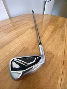 Cobra AeroJet #7 Iron / Recoil Shaft / 2UP / Demo Golf Club Left Handed - Picture 1 of 6