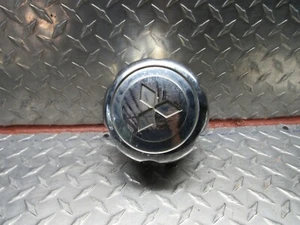 02 MITSUBISHI MONTERO SPORT CENTER CAP  - Picture 1 of 4