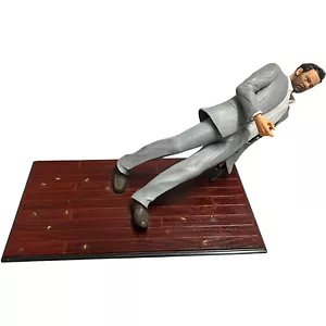 Max Payne 3 Collector's Edition Statue (LEANING) - Picture 1 of 3
