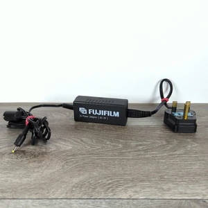 Genuine FUJIFILM "AC-3V" AC POWER ADAPTER - Great Condition - FREE P&P - Picture 1 of 5