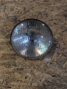 Vintage T3 High Beam 5 3/4 Headlight - Bild 1 von 3