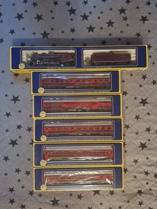 AHM HO 5087-11 Chicago & Alton 4-6-2 Heavy Pacific set con 5 auto nuovo con scatola - Foto 1 di 16