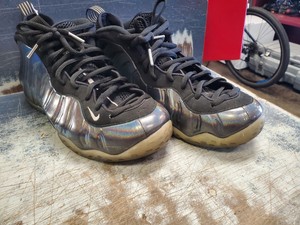 nike foamposite boots silver