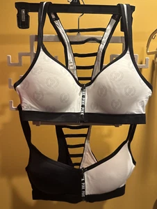 2x Victoria's Secret PINK Ultimate Push Up BH gepolstert ohne Bügel Medium Frontreißverschluss - Bild 1 von 9