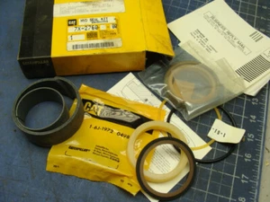 CAT 7X-2760 HYDRAULIKZYLINDER DICHTSATZ ORIGINAL RAUPE - Bild 1 von 6