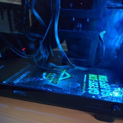 Gigabyte GA97-D3H Mobo Bundle, I7 4790k CPU, 32Gb Ram  Lga1150 - Image 1 of 4