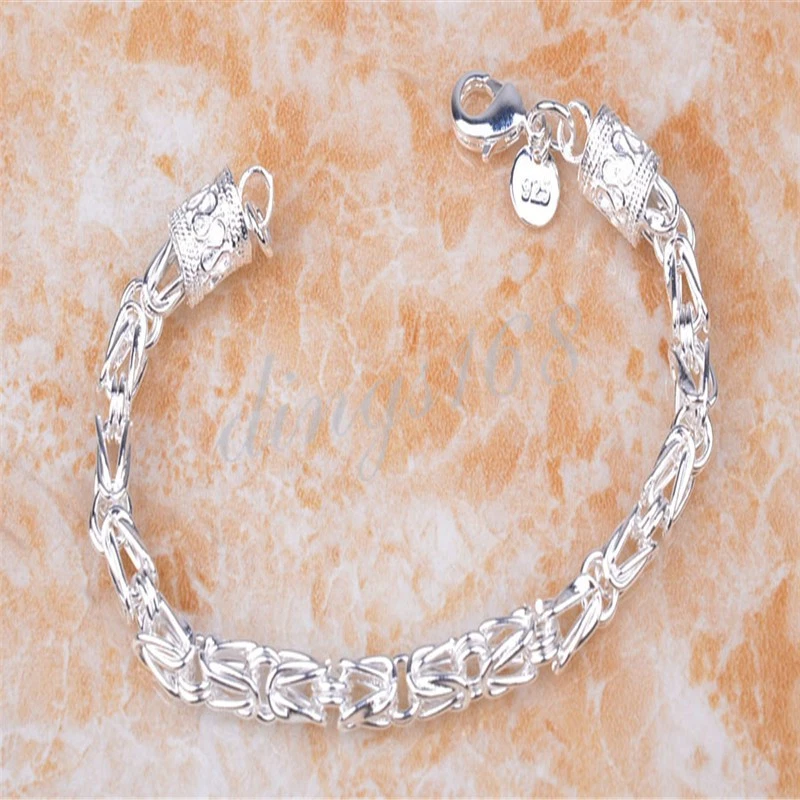 Brazalete con borla de eslabones de cadena de 6 mm de ancho relleno de oro blanco de 18 quilates inspirado en el diseñador P921 Foto 1 de 1