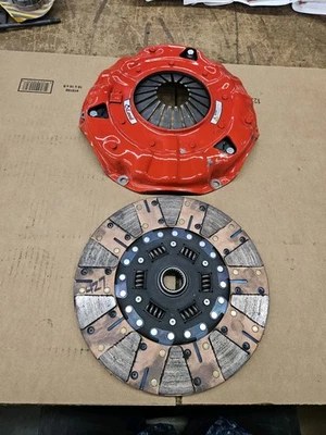 McLeod 75221 Super Street Pro Ceramic Clutch Kit, 11 In. Chevy 1-1/8 x 26 Spline - Image 1 of 4