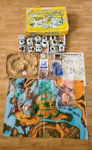 Vintage Marx The Flintstones Collector Set New 1991 Mostly Unused (See Pictures) - Picture 1 of 14