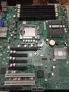 Supermicro X8STE mit Xeon X5687 (8x 3,6 GHz!), 24 GB, Kühler, Blende, lesen! - Zdjęcie 1 z 4
