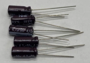 5 Stück, Nichicon PW Serie UPW1H4R7MDD Elektrolytkondensator 4,7uf/50V - Bild 1 von 2