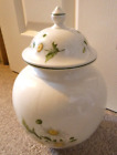 James Kent (Old Foley) Daisy Large Jar with lid