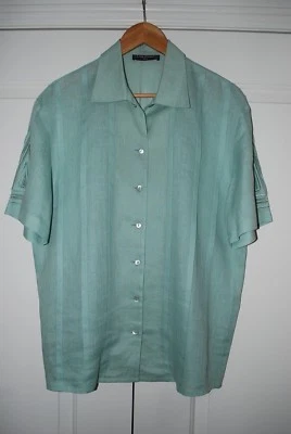 Como Nueva $319 LOUIS FERAUD Mujer Verde Seda Manga Corta Camisa Blusa EE. UU. Talla 12 Foto 1 de 4