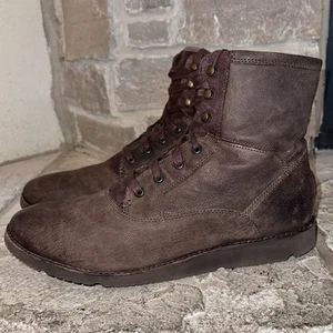 Scarpe stivali militari Ugg Cavitt pelle anticata foderati pelliccia quasi come nuovi 12 uomo - Foto 1 di 9