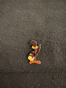 Vintage Plymouth Roadrunner hat pin lapel pin tie tac badge - Picture 1 of 5