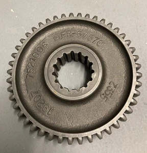 M35 M185 DANA SPICER 3052  30-8-35 TRANSMISSION GEAR 7521006 - Picture 1 of 5