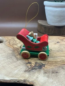 Trineo de madera pintado a mano adorno de Navidad 1984 de colección - Imagen 1 de 5