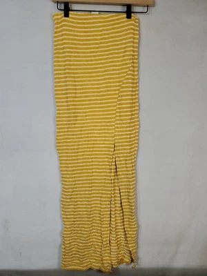 G&D Boutique Women's Striped Pencil Skirt With Slit  Women's Size Small - Image 1 of 4