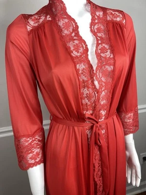 ВИНТАЖНЫЙ OLGA женщин размер P маленький красный поясом длинный халат кружева отделки стиль 9702 - Изображение 1 из 4